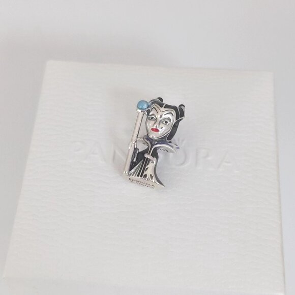 Pandora Villains Maleficent Charm with box - Picture 3 of 9
